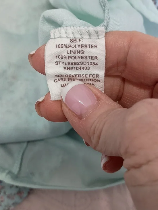 By The River Light Green Floral Puff-Sleeve Maxi Dress - Picture 4 of 11